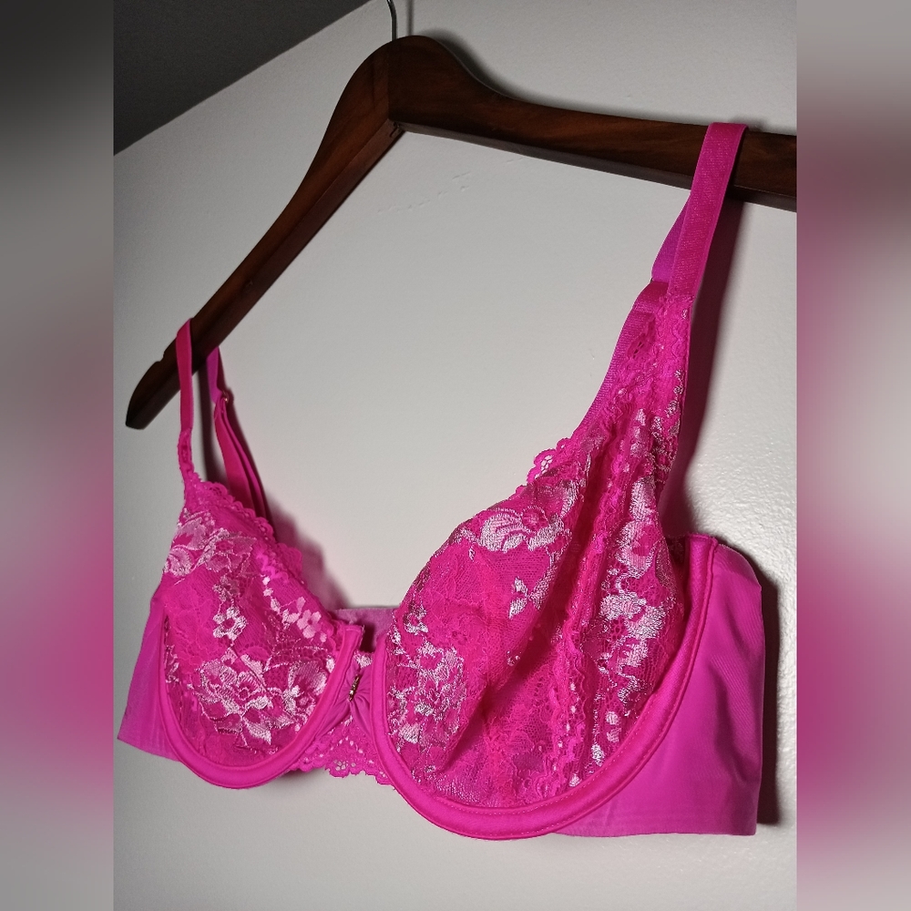 36C - Neon Pink, Floral Lace - Victoria's Secret